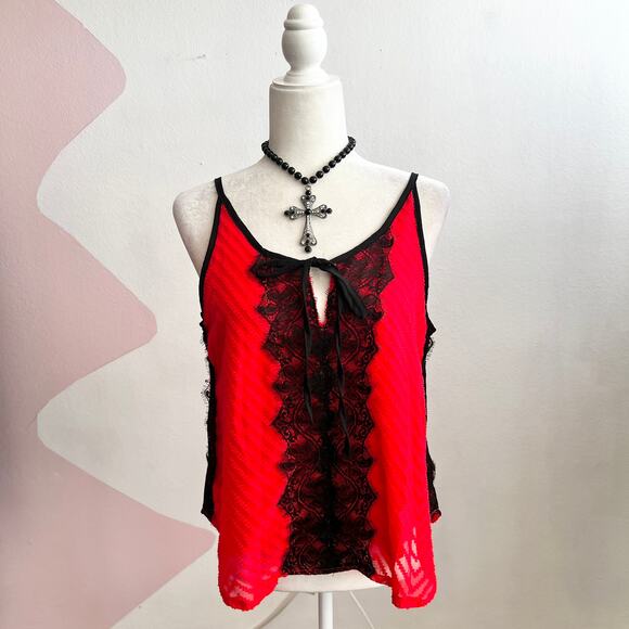 No Brand Tops - Red Black Lace Tank Top Women’s‎ Large Y2K 2000s Fairy Grunge Mall Goth Emo